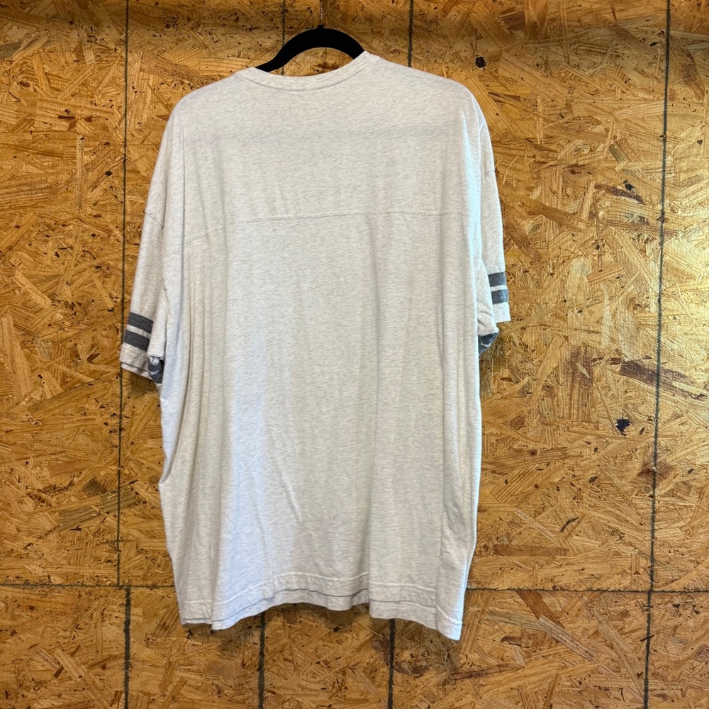L.A.T  T-Shirt - Picture 3 of 3